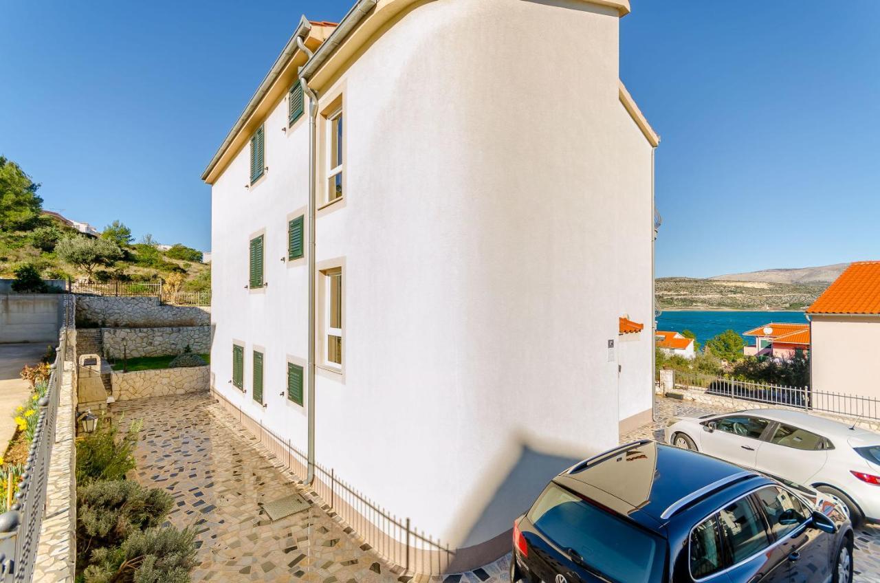 Apartman Mia Trogir Bagian luar foto